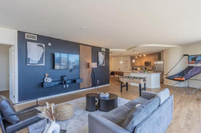 Sky Terrace DT HighRise, Gym, Pool, Parking, W-D,Golf